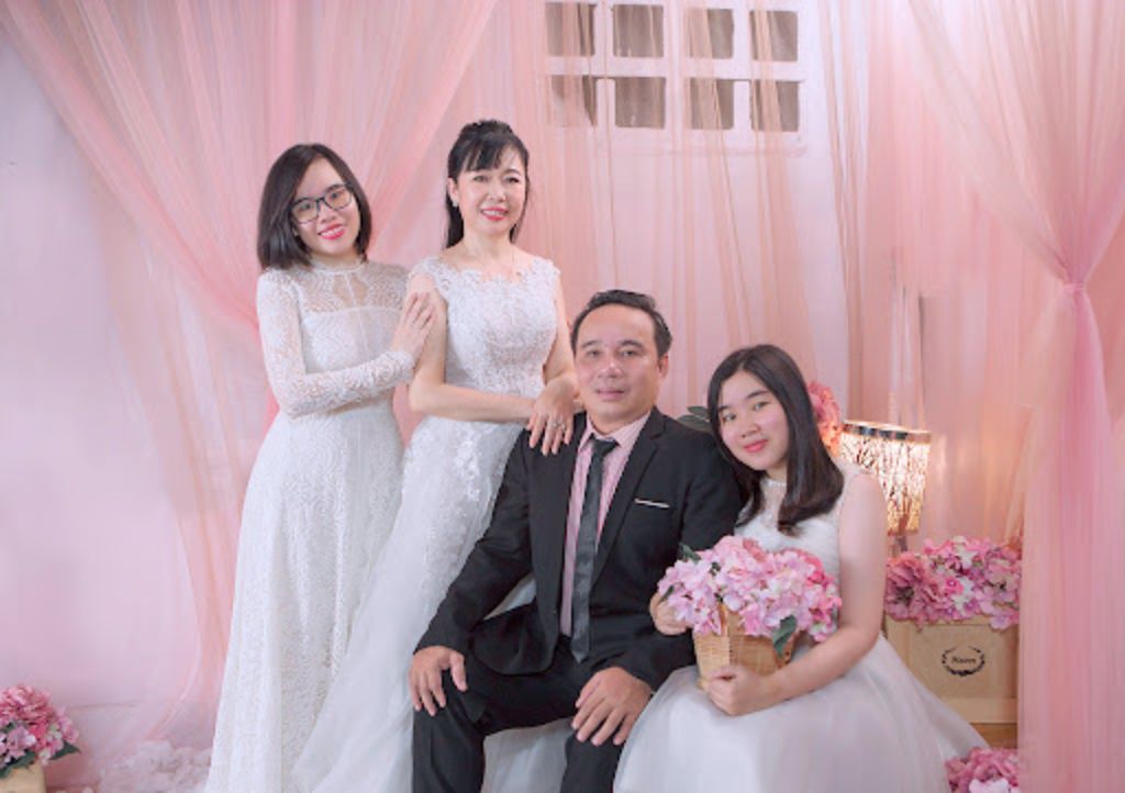LUCIOLA STUDIO – Dịch vụ chụp ảnh lễ gia đình uy tín, uy tín bạn không nên bỏ lỡ