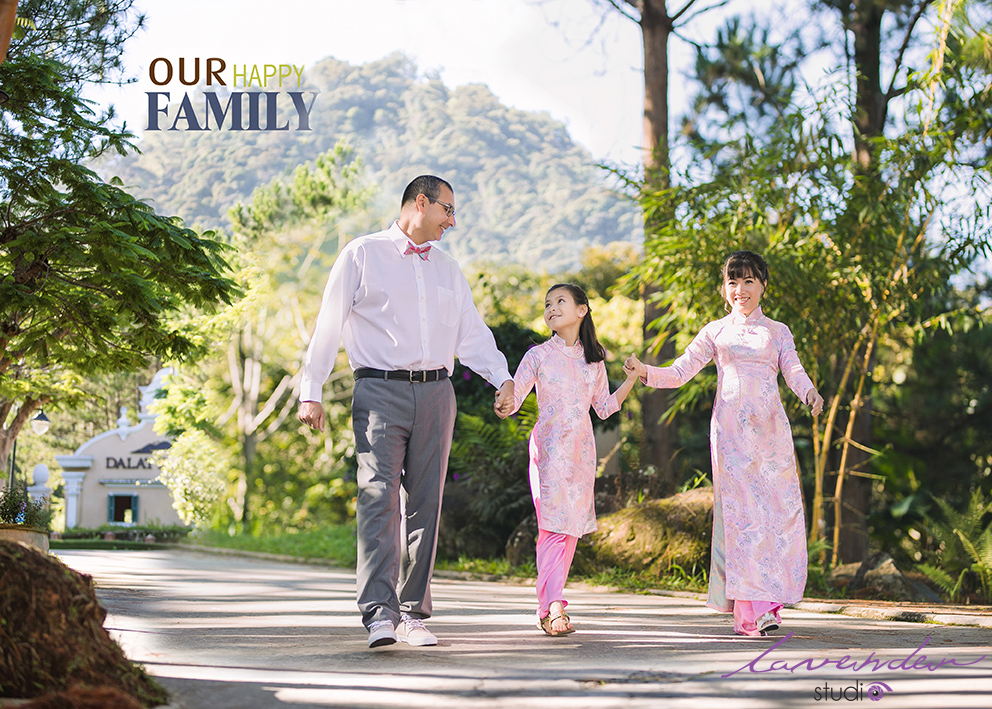 chụp ảnh gia đình 3 người