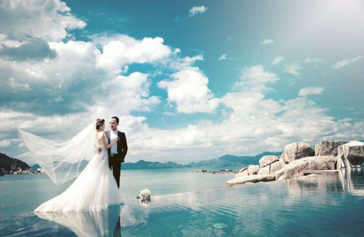 bãi biển chụp ảnh cưới