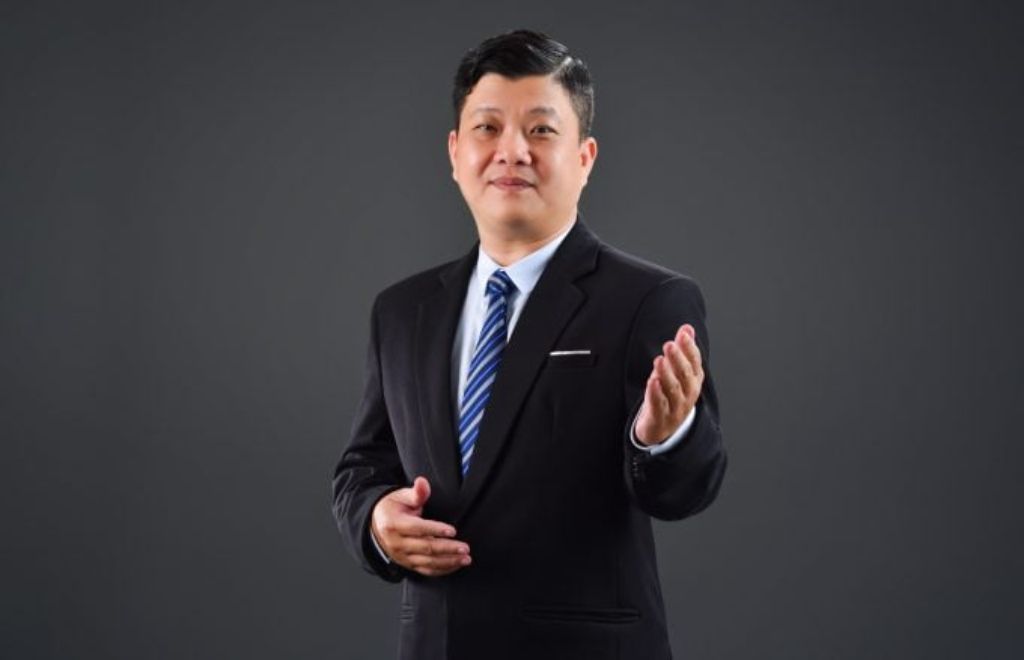 Yêu Huế Media – tạo ra ấn tượng cho bạn trong từng tấm ảnh doanh nhân