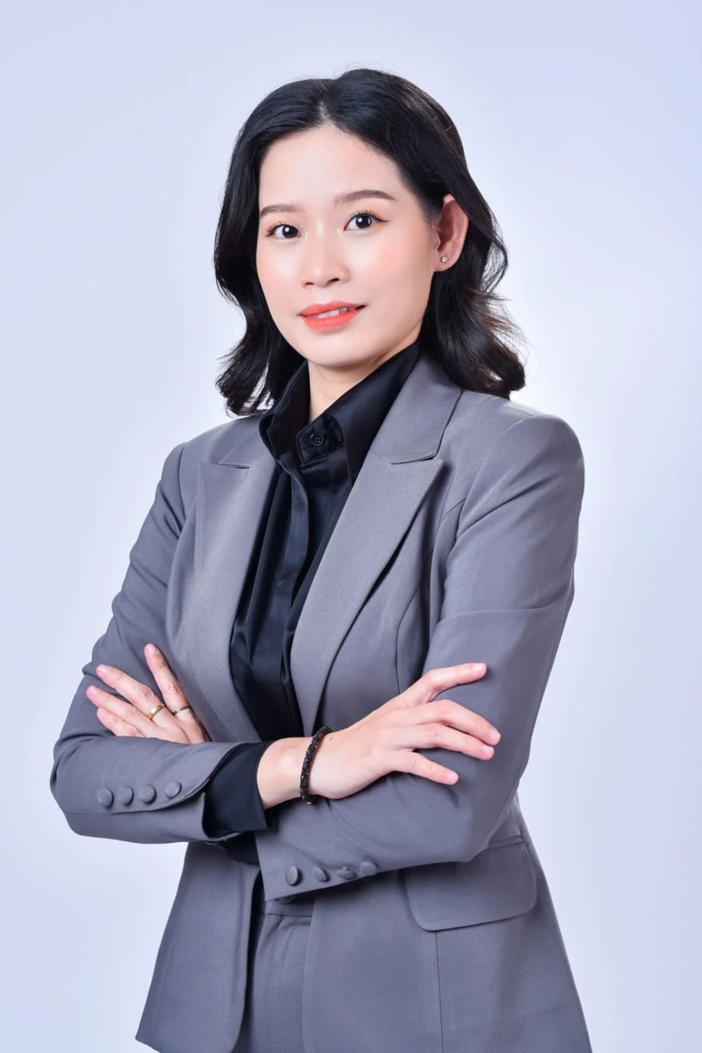 Kiss Wedding Studio - nơi chuyên chụp hình profile cá nhân đa phong cách ở Huế