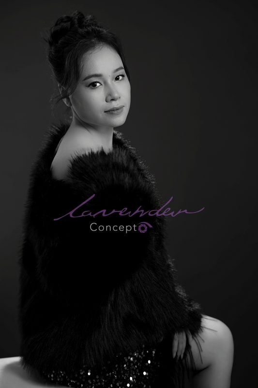 Chụp ảnh concept đen trắng chân dung ở Hà Nội Chụp ảnh concept đen trắng chân dung ở Hà Nội