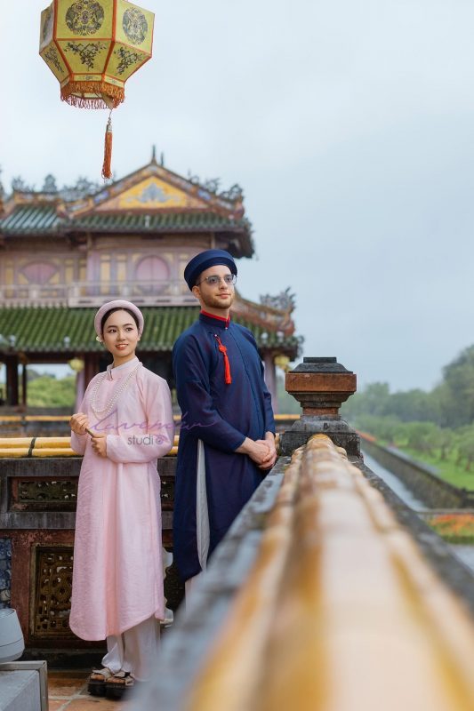 Thời gian lý tưởng để chụp ảnh và du lịch ở Huế hình couple kết hợp Thời gian lý tưởng để chụp ảnh và du lịch ở Huế hình couple kết hợp