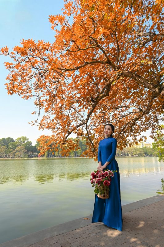 Top 10 địa điểm chụp ảnh áo dài ngoại cảnh tại Hà Nội