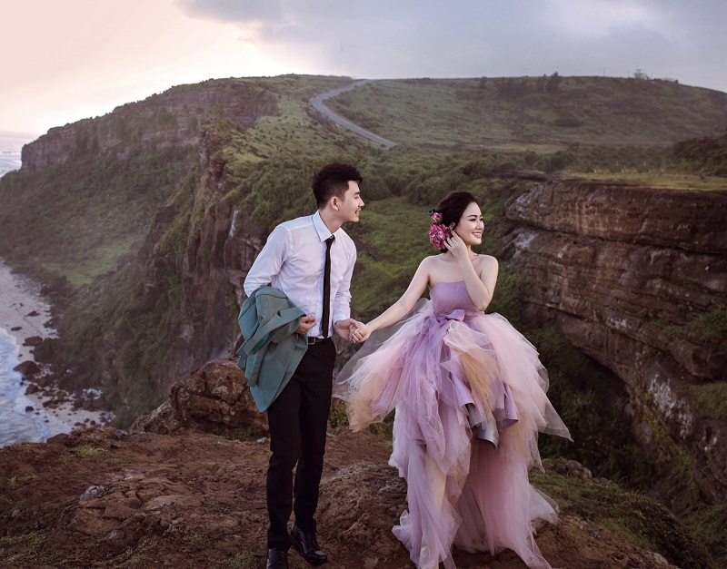 Giải đáp: Chụp hình cưới có nên đeo vàng không? Giải đáp: Chụp hình cưới có nên đeo vàng không?