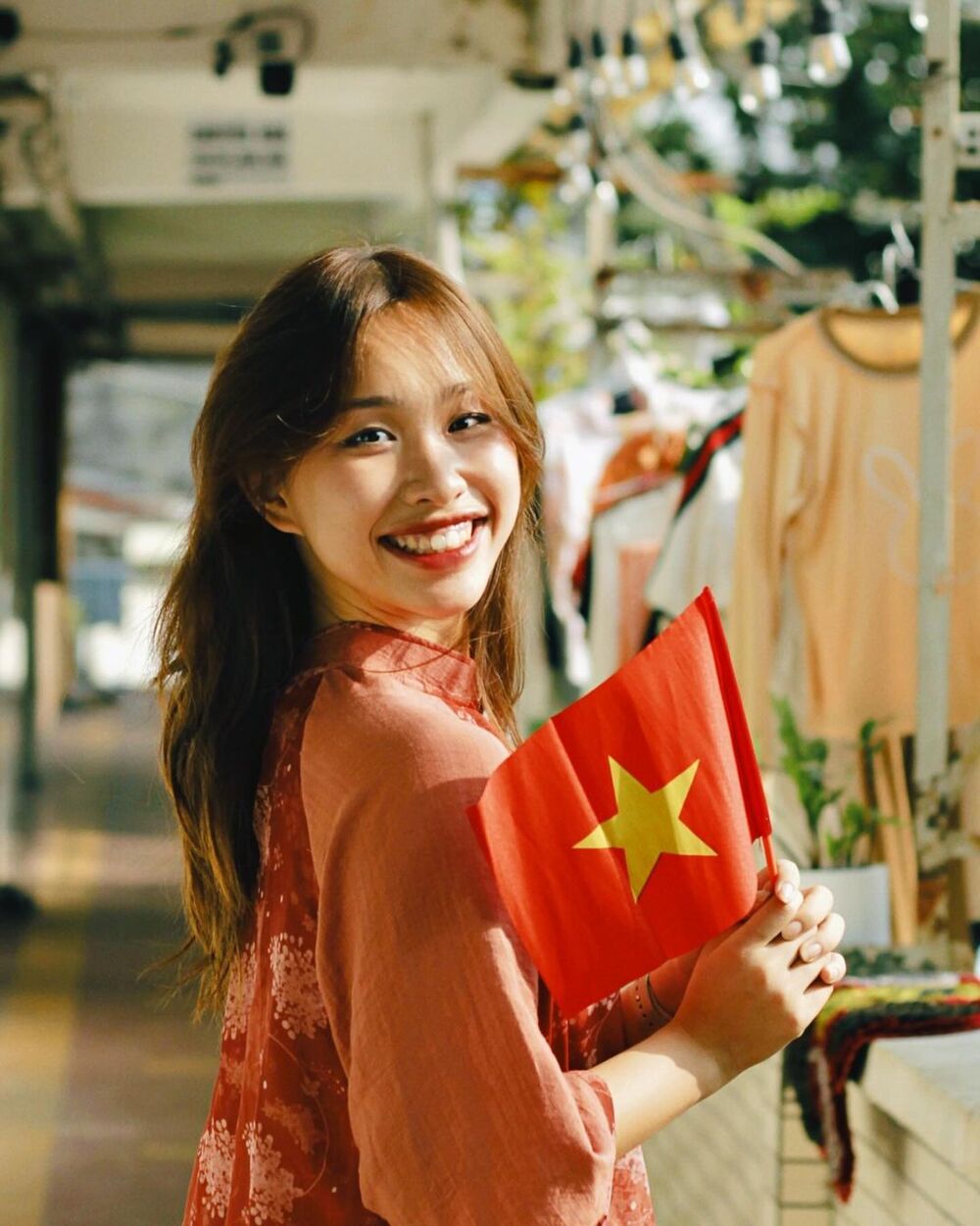 Dịp lễ A80 nên chọn studio chụp ảnh áo dài Quốc khánh 2/9 tại Hà Nội nào?