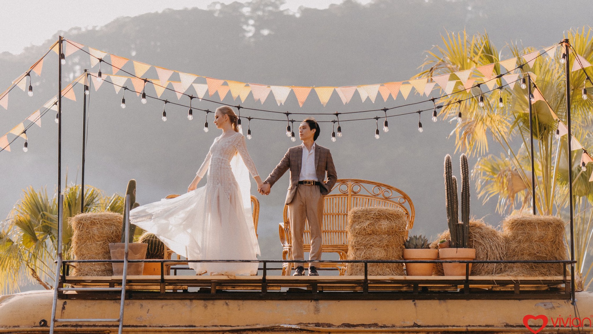 Reviews 10 dịch vụ ghép ảnh cưới tại Hà Nội uy tín, giá rẻ - Cập nhật 2025-2026