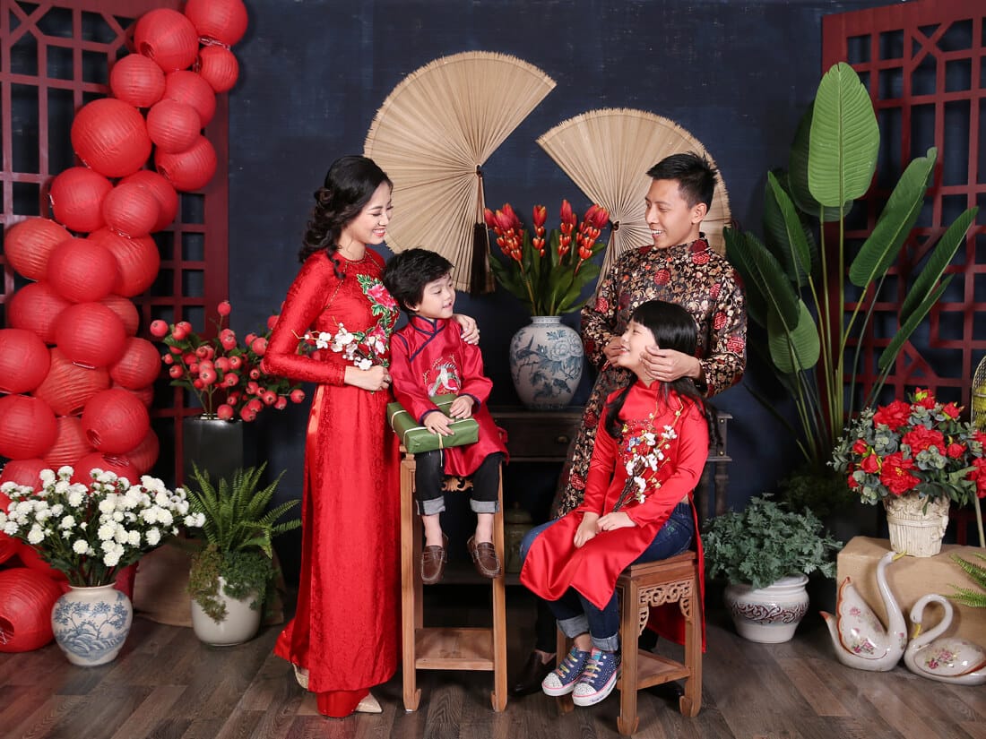 Chụp ảnh gia đình Tết – Thói quen mới của nhiều gia đình trẻ