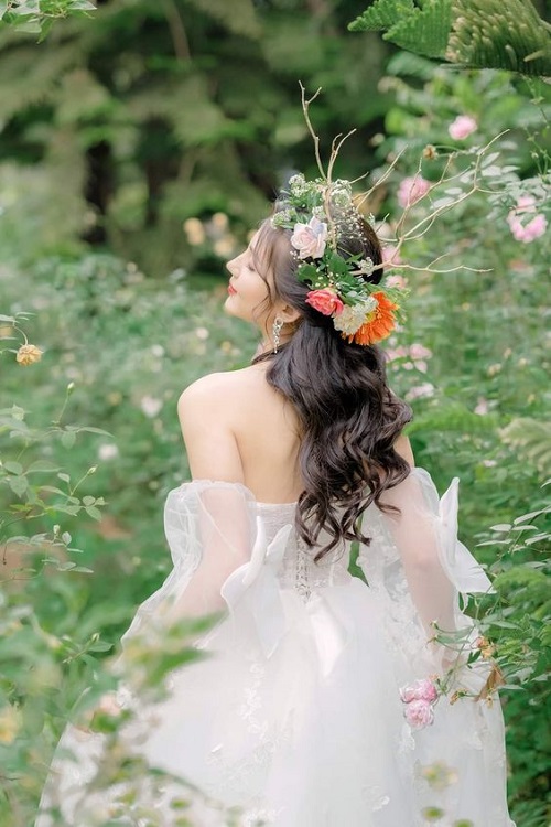 Hướng dẫn chi tiết cách chụp ảnh chân dung ngoại cảnh bằng điện thoại vẫn đẹp xuất sắc Hướng dẫn chi tiết cách chụp ảnh chân dung ngoại cảnh bằng điện thoại vẫn đẹp xuất sắc