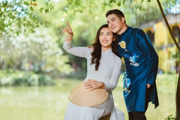 Chụp ảnh couple áo dài giá tốt tại TP.HCM năm 2026