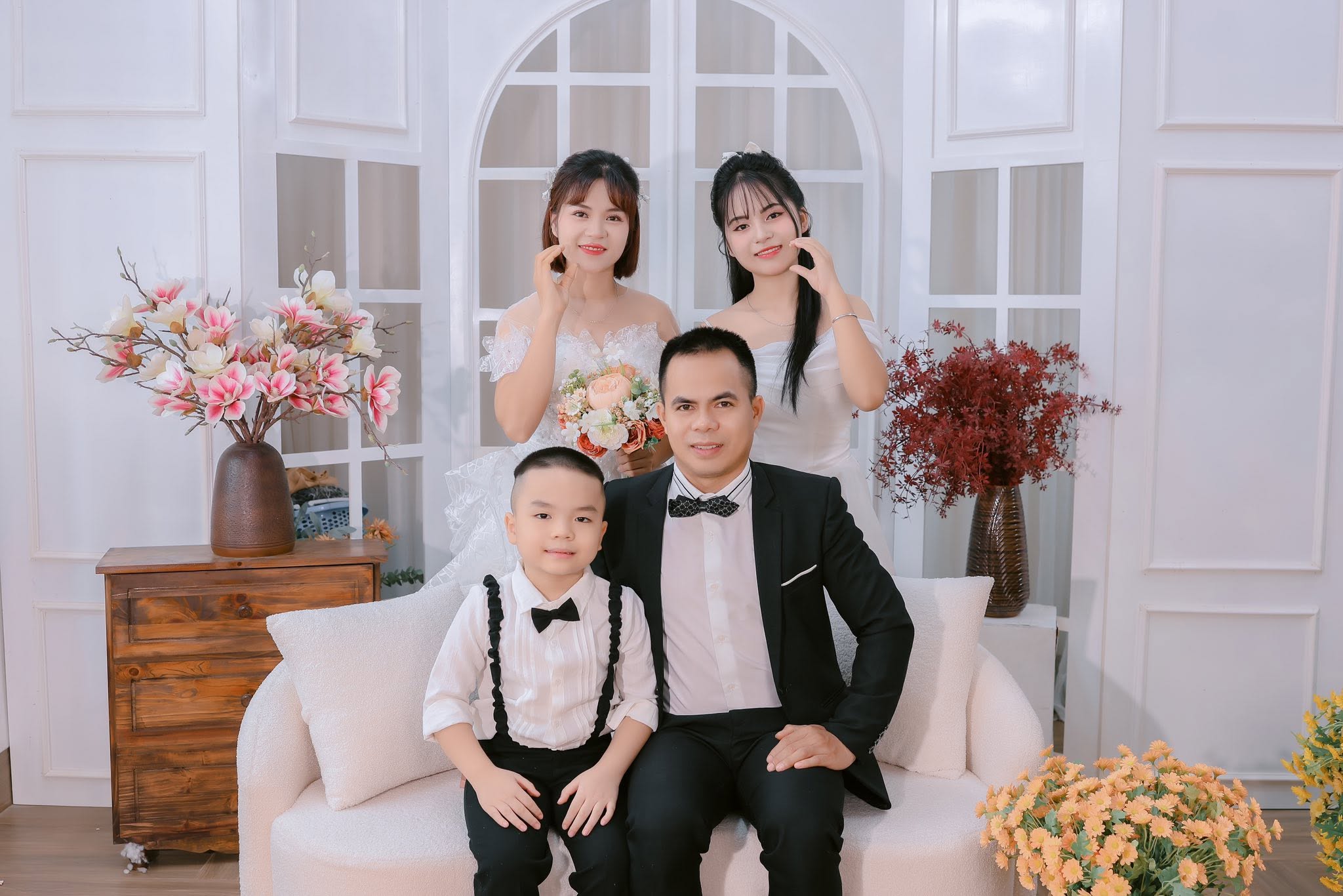 Chụp ảnh kỷ niệm 15 năm ngày cưới tại studio và ngoại cảnh (2)