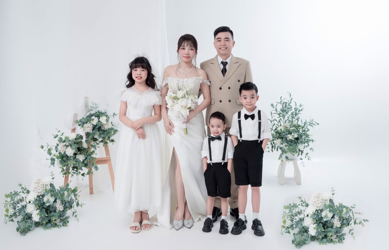 8 studio chụp ảnh kỷ niệm ngày cưới tại Hà Nội (10)
